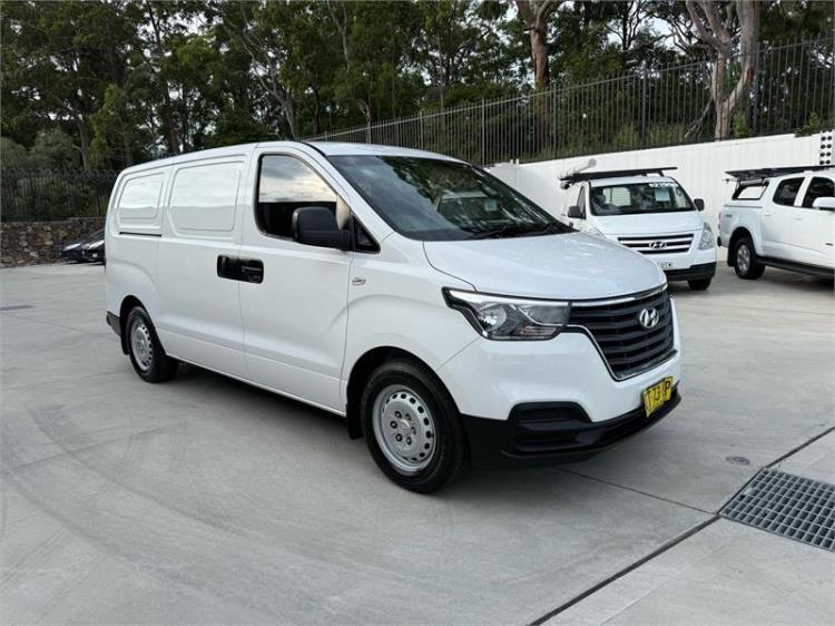 2018 HYUNDAI iLOAD 4D VAN 3S LIFTBACK TQ4 MY19
