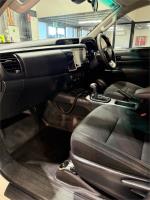 2020 TOYOTA HILUX DOUBLE CAB P/UP SR (4x4) GUN126R FACELIFT