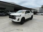 2020 TOYOTA HILUX DOUBLE CAB P/UP SR (4x4) GUN126R FACELIFT
