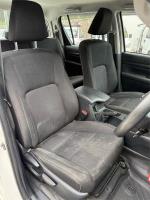 2020 TOYOTA HILUX DOUBLE CAB P/UP SR (4x4) GUN126R FACELIFT