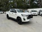 2020 TOYOTA HILUX DOUBLE CAB P/UP SR (4x4) GUN126R FACELIFT