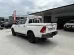 2020 TOYOTA HILUX DOUBLE CAB P/UP SR (4x4) GUN126R FACELIFT
