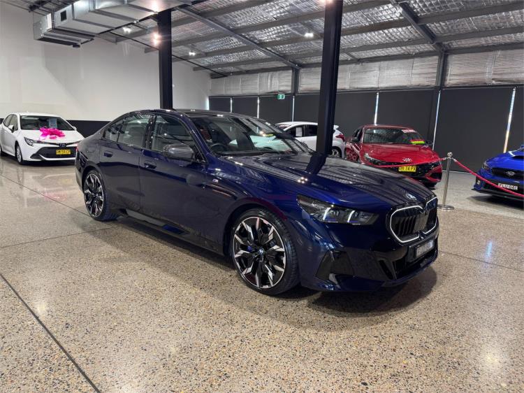 2024 BMW 5 4D SEDAN 40d xDRIVE G60