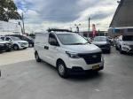 2019 HYUNDAI iLOAD 4D VAN 3S TWIN SWING TQ4 MY20