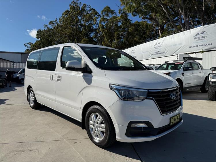 2018 HYUNDAI iMAX 4D WAGON ACTIVE TQ4 MY19