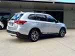 2016 MITSUBISHI OUTLANDER 4D WAGON LS (4x2) ZK MY17