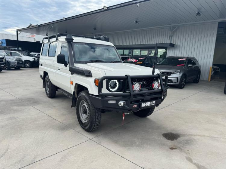 2023 TOY LANDCRUISER