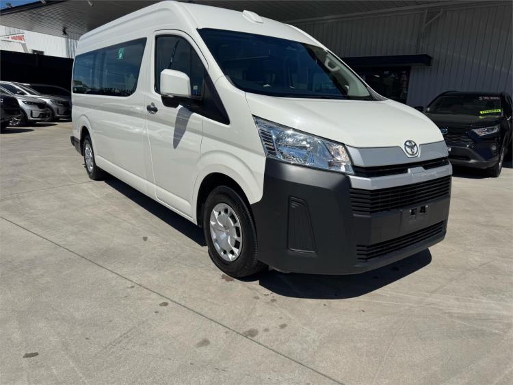 2022 TOYOTA HIACE 3D BUS SLWB COMMUTER (12 SEATS) GDH322R