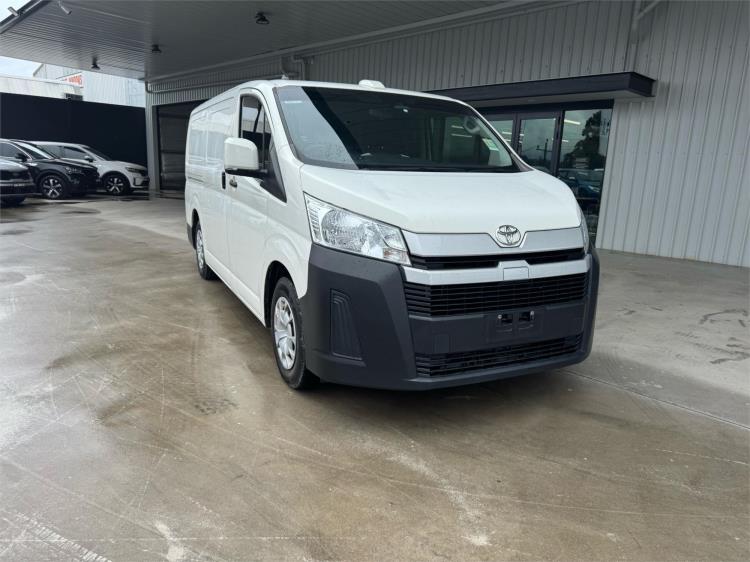 2021 TOYOTA HIACE 5D VAN LWB GDH300R