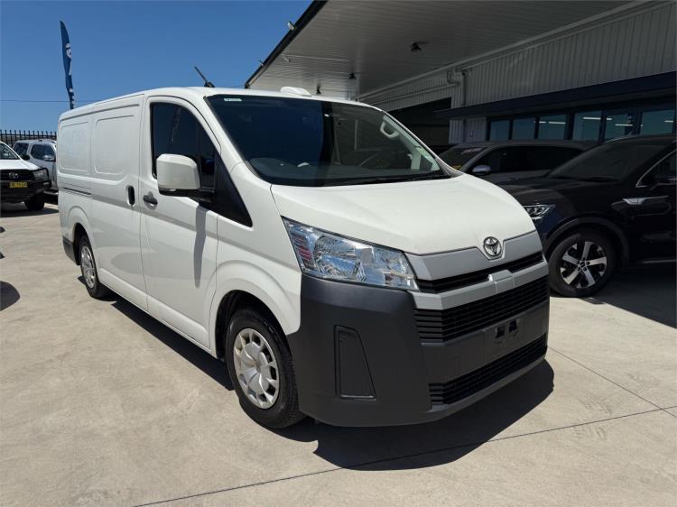 2021 TOYOTA HIACE 5D VAN LWB GDH300R