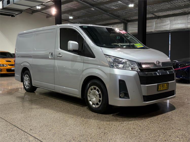 2019 TOYOTA HIACE 4D VAN LWB GDH300R