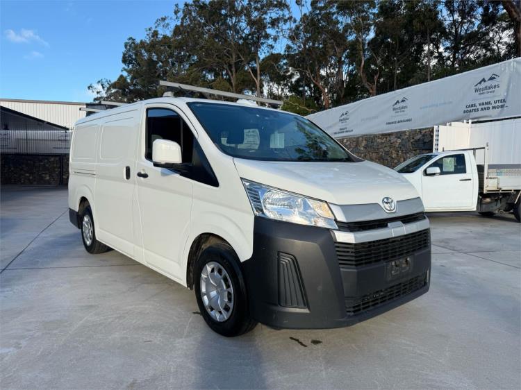 2021 TOYOTA HIACE 5D VAN LWB GDH300R