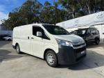 2020 TOYOTA HIACE 4D VAN LWB GDH300R