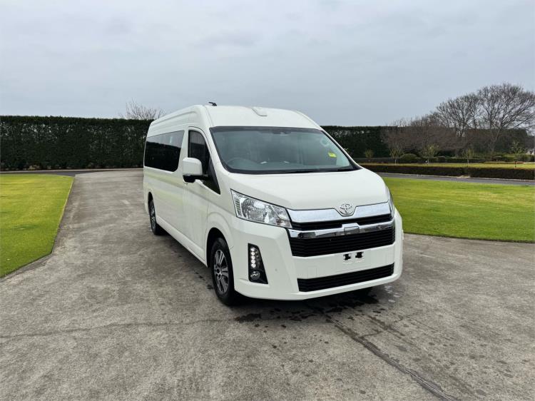 2024 TOYOTA HIACE 3D BUS SLWB COMMUTER GL (12 SEATS) GDH322R