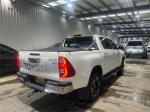 2021 TOYOTA HILUX DOUBLE CAB P/UP SR5 (4x4) GUN126R FACELIFT