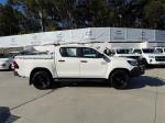 2020 TOYOTA HILUX DOUBLE CAB P/UP SR (4x4) GUN126R MY19 UPGRADE