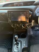 2021 TOYOTA HILUX DOUBLE CAB P/UP SR (4x4) GUN126R FACELIFT