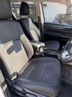 2021 TOYOTA HILUX DOUBLE CAB P/UP SR (4x4) GUN126R FACELIFT