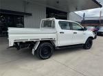 2022 TOYOTA HILUX DOUBLE C/CHAS SR (4x4) GUN126R