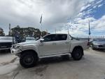 2015 TOYOTA HILUX DUAL CAB UTILITY SR5 (4x4) GUN126R