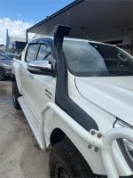 2015 TOYOTA HILUX DUAL CAB UTILITY SR5 (4x4) GUN126R