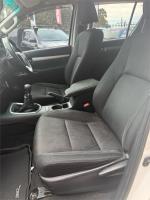 2015 TOYOTA HILUX DUAL CAB UTILITY SR5 (4x4) GUN126R