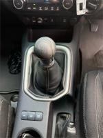 2015 TOYOTA HILUX DUAL CAB UTILITY SR5 (4x4) GUN126R