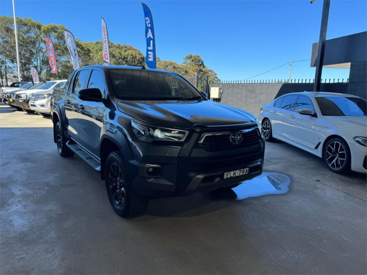2020 TOYOTA HILUX DOUBLE CAB P/UP ROGUE (4x4) GUN126R FACELIFT
