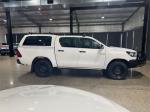 2020 TOYOTA HILUX DOUBLE CAB P/UP SR (4x4) GUN126R MY19 UPGRADE