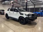 2018 TOYOTA HILUX DUAL CAB UTILITY ROGUE (4x4) GUN126R