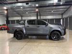 2018 TOYOTA HILUX DUAL CAB UTILITY ROGUE (4x4) GUN126R