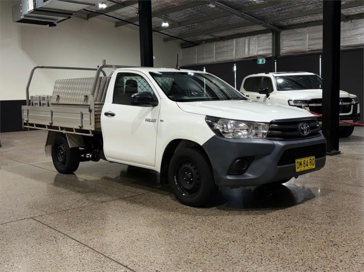 2016 TOYOTA HILUX C/CHAS WORKMATE TGN121R