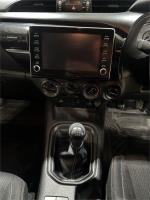 2021 TOYOTA HILUX DOUBLE CAB P/UP SR (4x4) GUN126R FACELIFT