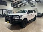 2019 TOYOTA HILUX DOUBLE CAB P/UP SR (4x4) GUN126R MY19
