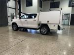 2019 TOYOTA HILUX DOUBLE CAB P/UP SR5 (4x4) GUN126R MY19 UPGRADE