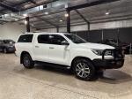 2019 TOYOTA HILUX DOUBLE CAB P/UP SR5 (4x4) GUN126R MY19