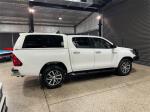 2019 TOYOTA HILUX DOUBLE CAB P/UP SR5 (4x4) GUN126R MY19