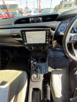 2020 TOYOTA HILUX DOUBLE CAB P/UP SR (4x4) GUN126R FACELIFT