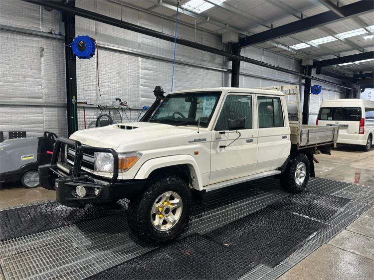 2017 TOYOTA LANDCRUISER DOUBLE C/CHAS GXL (4x4) LC70 VDJ79R MY17