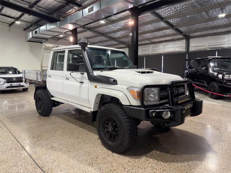 2017 TOYOTA LANDCRUISER DOUBLE C/CHAS GXL (4x4) LC70 VDJ79R MY17