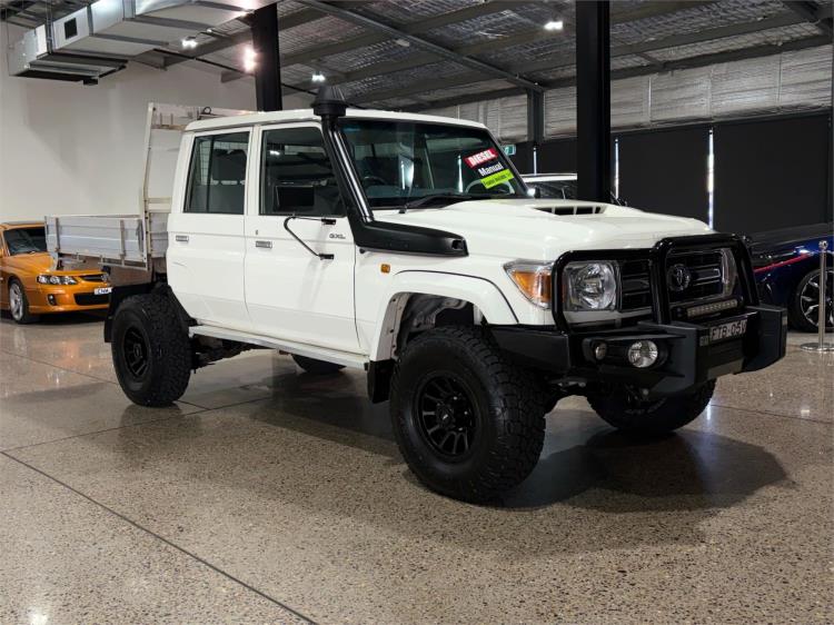2017 TOYOTA LANDCRUISER DOUBLE C/CHAS GXL (4x4) LC70 VDJ79R MY17